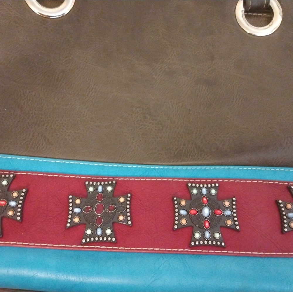 Purse - Picture 2 of 10